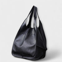 Moda Madrid | Bolso de fin de semana oversize