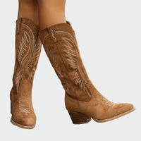 Botas cowboy bordadas de moda