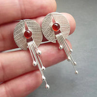 Paulina | Pendientes con detalle rojo