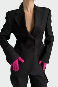 Mónica | Blazer elegante con líneas y botones llamativos