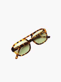 Yasmina | Gafas de sol elegantes