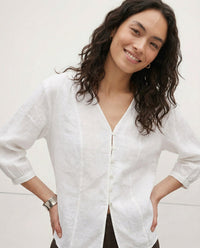 Blusa de lino con escote en V